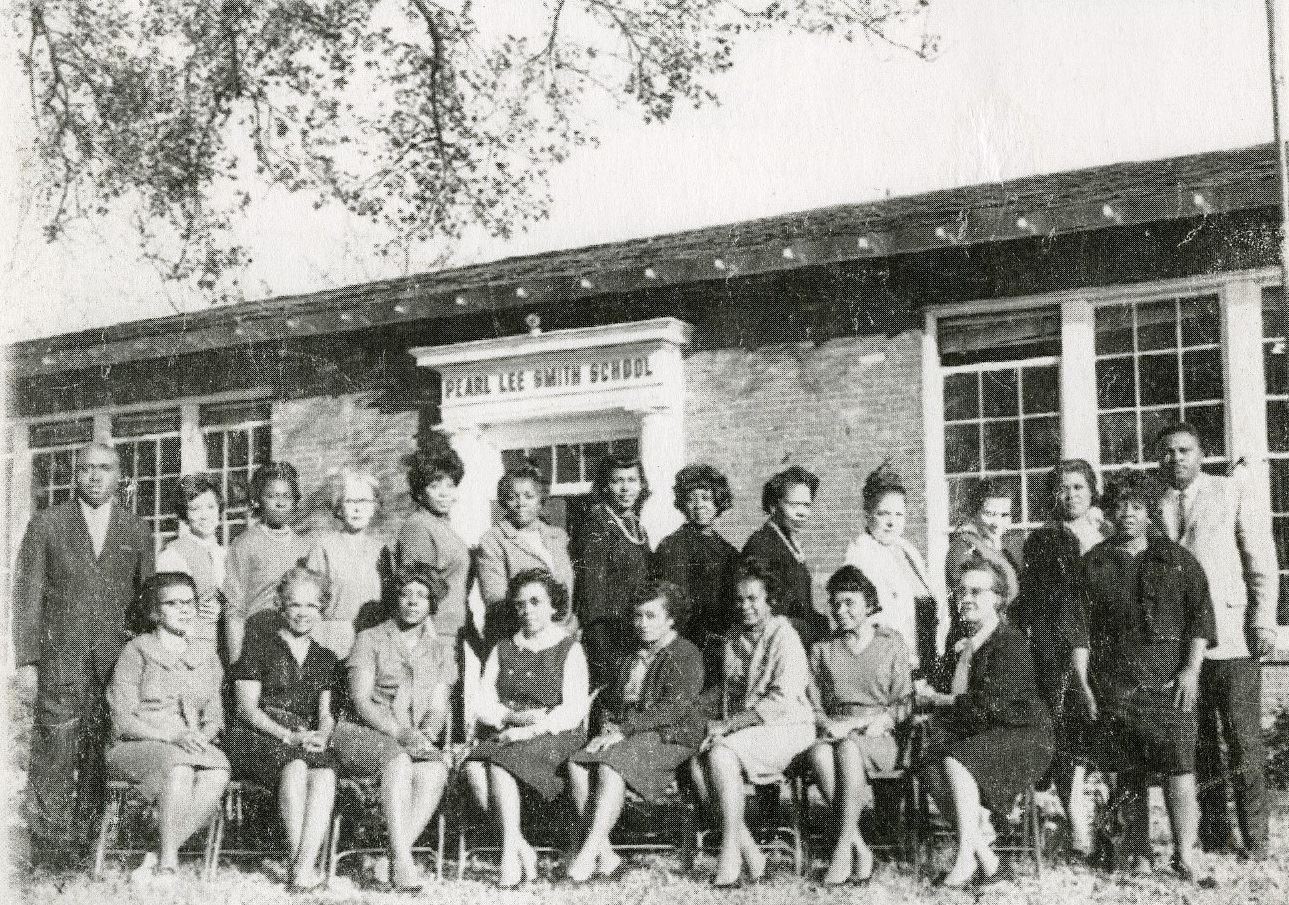 PearlLeeSmithFaculty1965-1966_crop