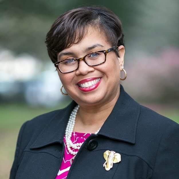 Marronde Lotson headshot 