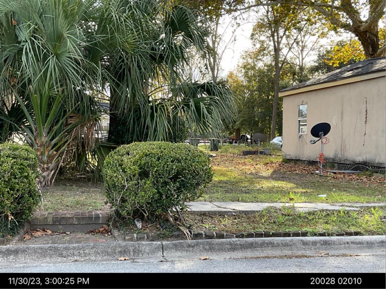 1317 New Castle Street