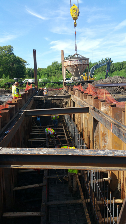 082415_Western-Canal-Wall-Footer-Pour.jpg
